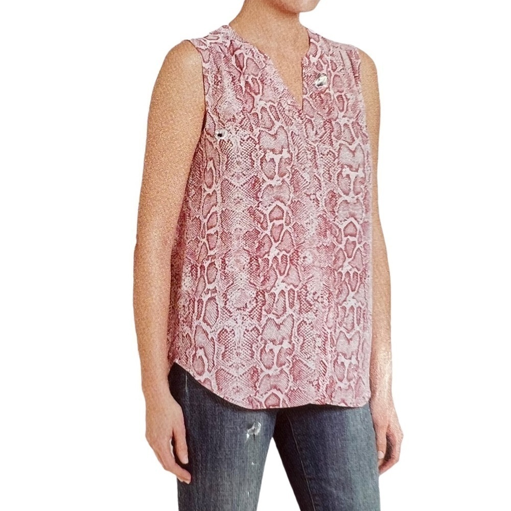 NWT Chelsea & Theodore Snake Print Button Front Blouse Small Sleeveless V-Neck